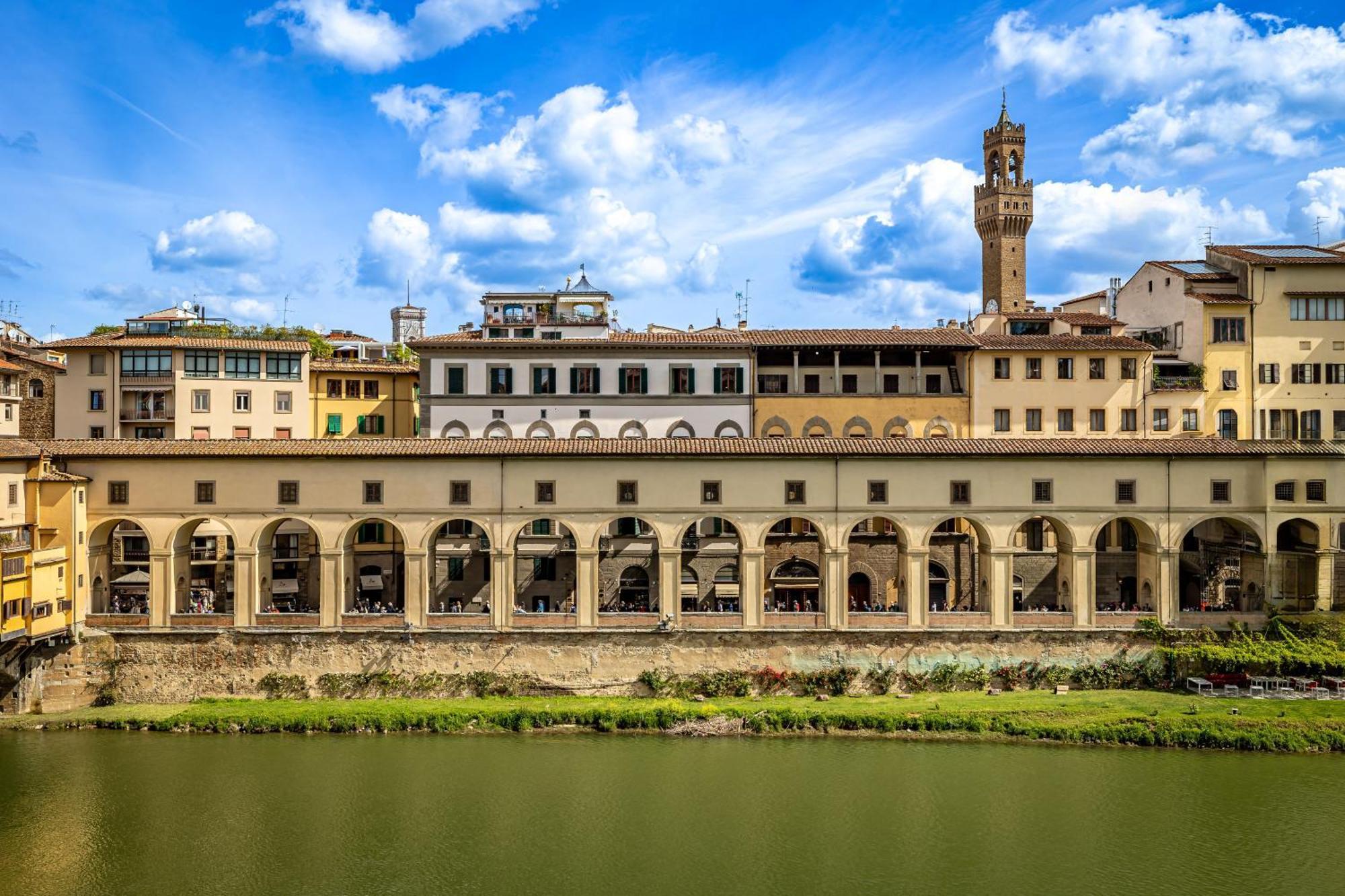 Yd Balcony On Pontevecchio View Lägenhet Florens Exteriör bild